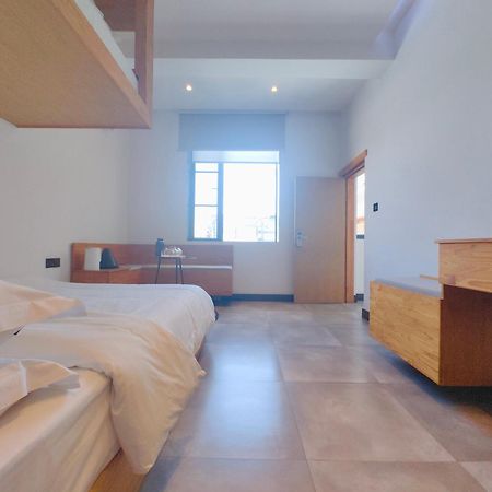 Dali Loft Travelling With Hostel Εξωτερικό φωτογραφία