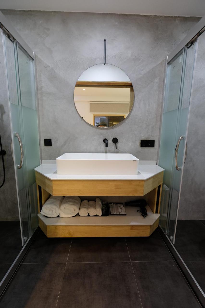 Dali Loft Travelling With Hostel Εξωτερικό φωτογραφία