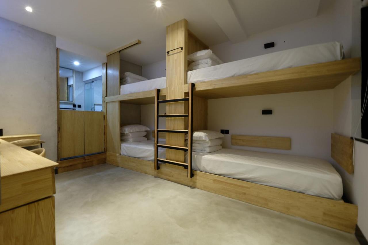 Dali Loft Travelling With Hostel Εξωτερικό φωτογραφία