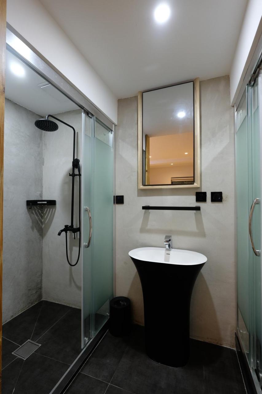 Dali Loft Travelling With Hostel Εξωτερικό φωτογραφία